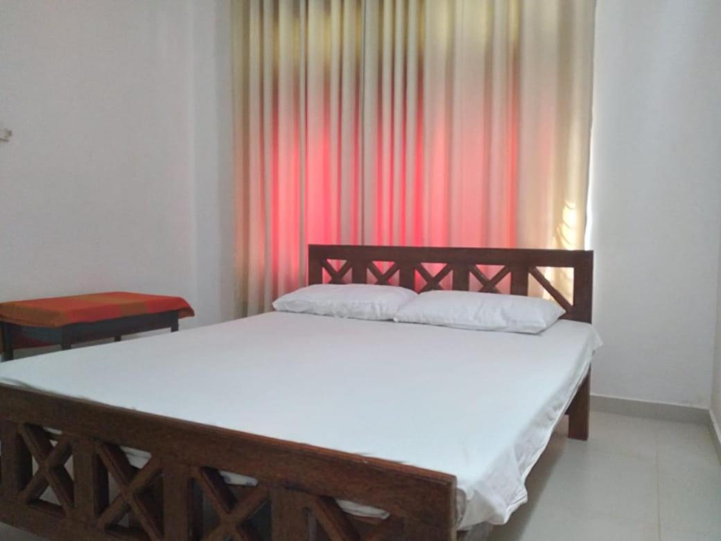 Paradise Hostel Galle Esterno foto